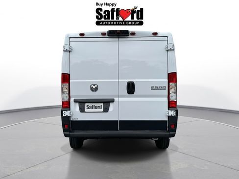 New 2025 RAM ProMaster 2500 w/ Quick Order Package 22G SLT image 6