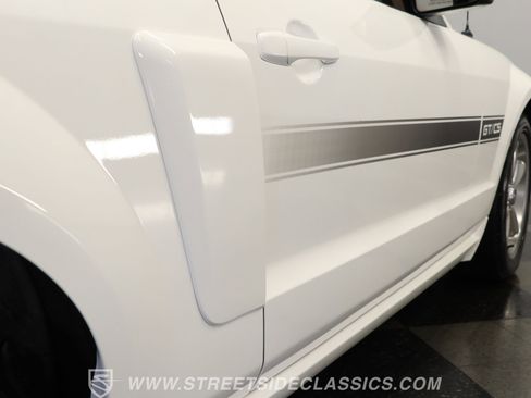 Used 2007 Ford Mustang GT image 26