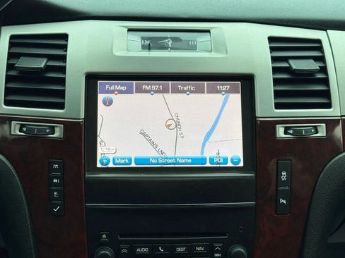 Used 2014 Cadillac Escalade Premium AWD/4WD image 28
