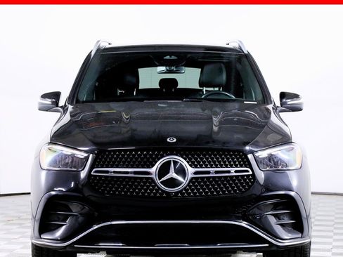 Used 2024 Mercedes-Benz GLE 350 4MATIC w/ AMG Line Exterior image 2