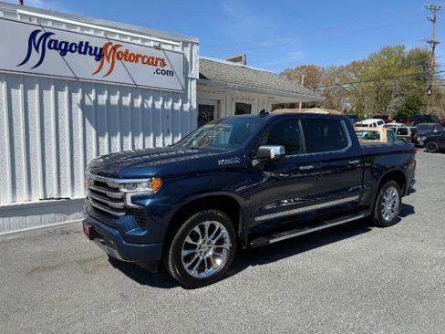 Used 2023 Chevrolet Silverado 1500 High Country w/ High Country Premium Package image 15