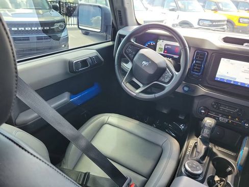 Used 2023 Ford Bronco Black Diamond AWD/4WD image 13