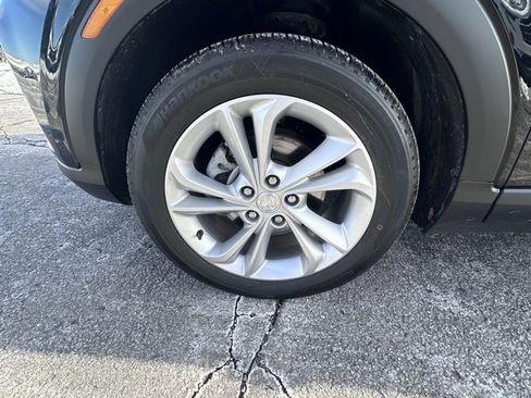 Used 2023 Buick Encore GX Preferred image 9