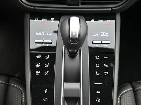 New 2026 Porsche Macan S AWD/4WD image 15