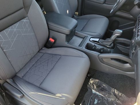 New 2026 Nissan Frontier SV image 21