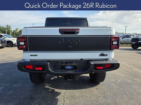 Used 2023 Jeep Gladiator Rubicon w/ LED Lighting Group AWD/4WD image 15