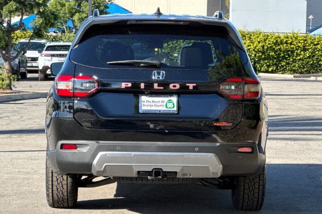 New 2026 Honda Pilot TrailSport image 5