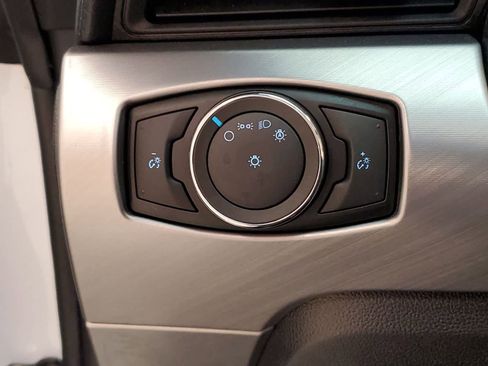 Used 2022 Ford Mustang Premium RWD image 31