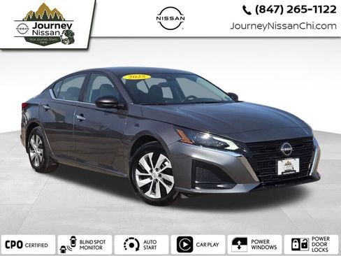 Used 2025 Nissan Altima 2.5 S FWD image 1