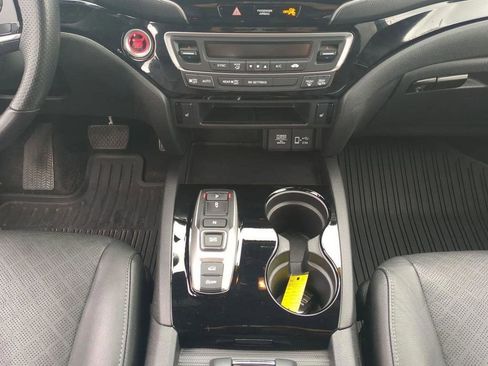 Used 2019 Honda Passport Touring image 21