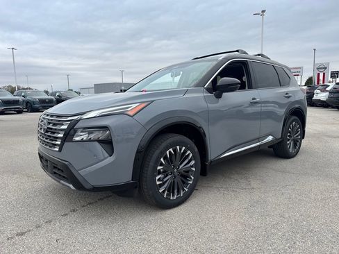 New 2026 Nissan Rogue Platinum w/ Platinum Premium Package image 2