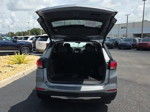 Used 2024 Chevrolet Equinox Premier FWD image 27