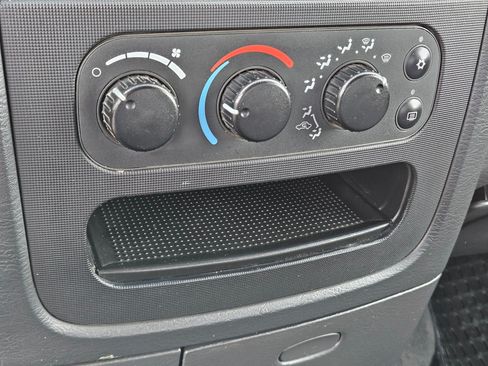 Used 2005 Dodge Ram 2500 Truck SLT w/ Quad Cab Big Horn Value Group AWD/4WD image 23