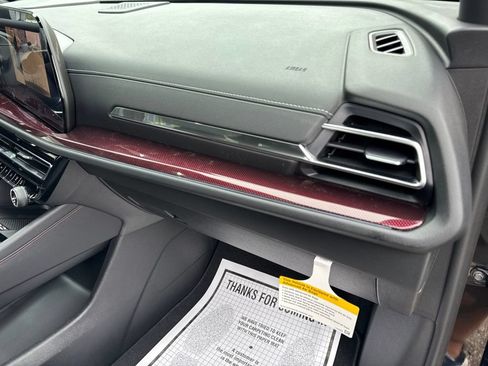 New 2026 Chevrolet Traverse Z71 w/ Enhanced Driving Package AWD/4WD image 13