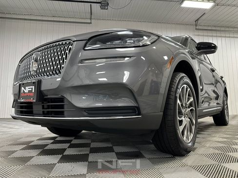 Used 2022 Lincoln Corsair AWD w/ Equipment Group 101A image 13