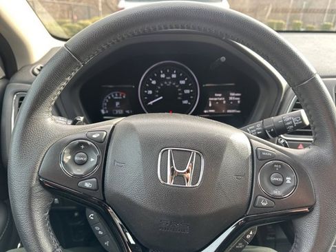 Certified 2022 Honda HR-V EX-L image 12