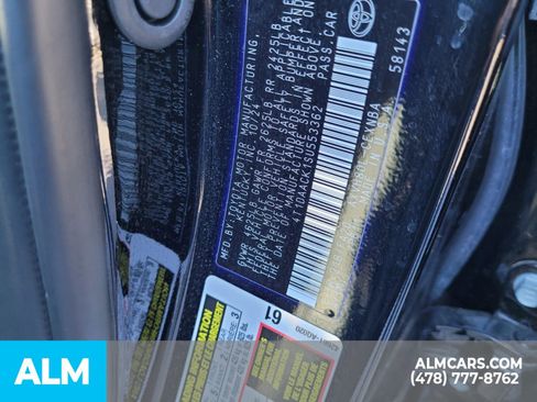 Used 2025 Toyota Camry LE image 18