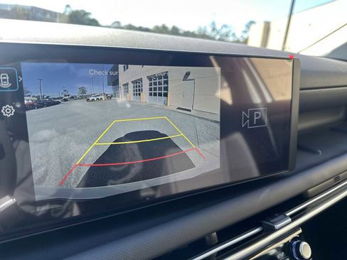 New 2026 Hyundai Tucson Blue SE image 16