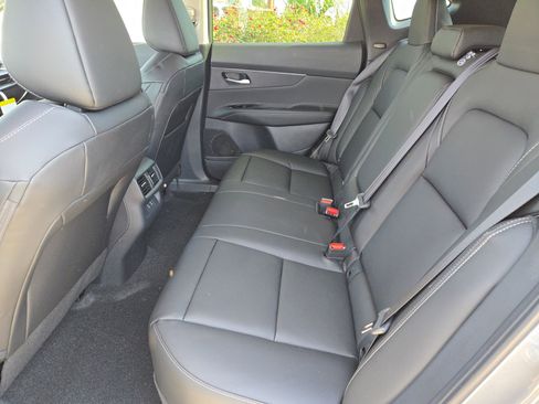 New 2026 Nissan Murano SV image 12