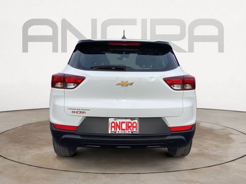 Used 2023 Chevrolet TrailBlazer LS image 13