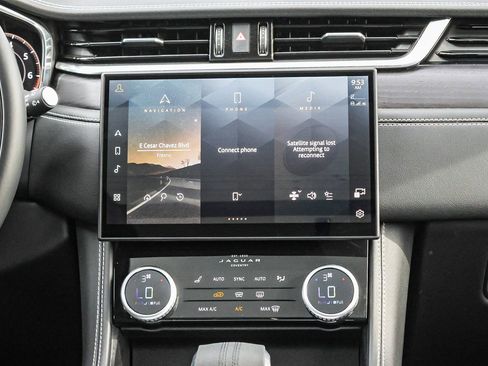 Used 2025 Jaguar F-PACE R-Dynamic S image 24