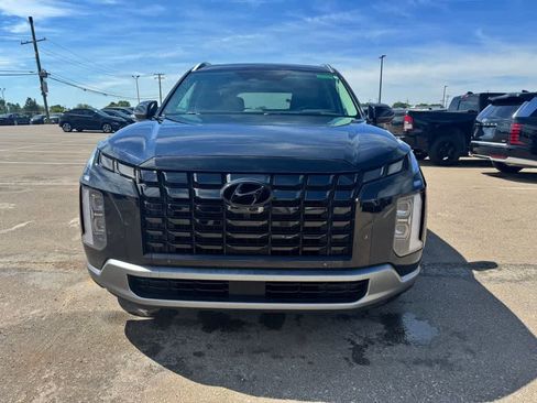 Used 2023 Hyundai Palisade Limited AWD/4WD image 2
