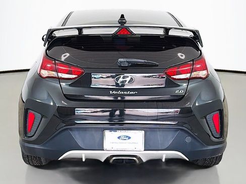 Used 2020 Hyundai Veloster 2.0 FWD image 12