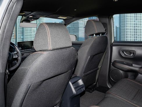 Certified 2024 Honda HR-V Sport image 17