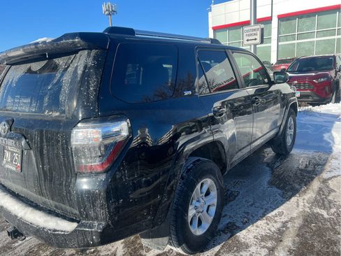 Certified 2021 Toyota 4Runner SR5 image 8