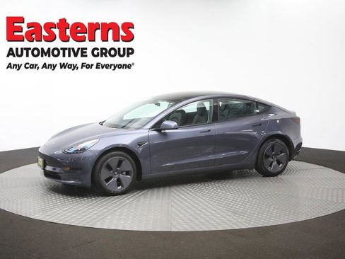 Used 2023 Tesla Model 3 Standard Range RWD image 52