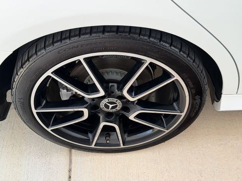 Used 2020 Mercedes-Benz C 300 Sedan image 14