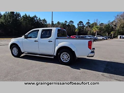 Used 2020 Nissan Frontier SV image 26