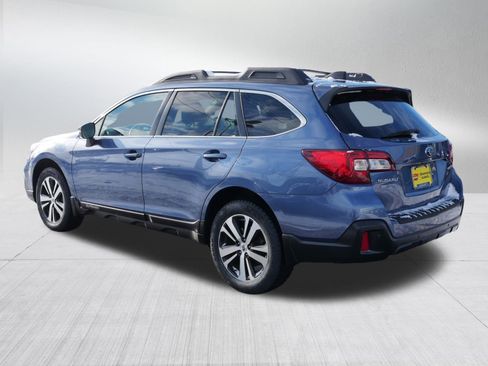 Used 2018 Subaru Outback 2.5i Limited image 5