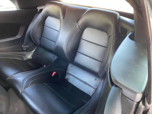 Used 2025 Ford Mustang Premium RWD image 35