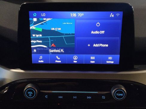 Used 2020 Ford Escape SE FWD image 25