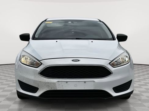 Used 2018 Ford Focus S FWD image 2