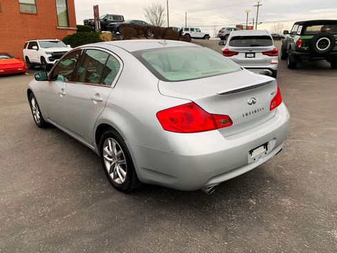 Used 2009 INFINITI G37 x Sedan image 14