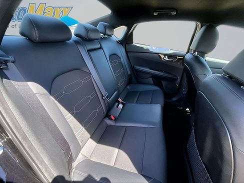 Used 2023 Kia Forte GT-Line FWD image 31