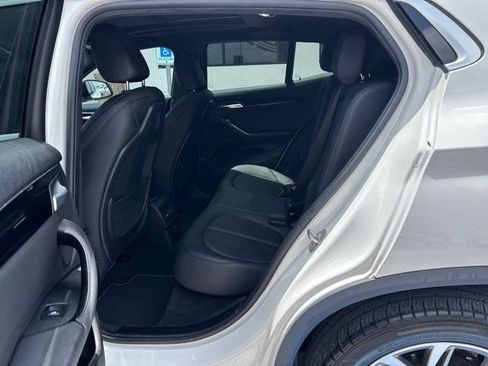Used 2022 BMW X2 sDrive28i w/ Convenience Package FWD image 21