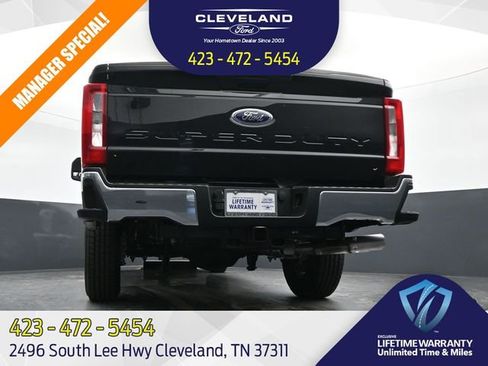 New 2025 Ford F250 XL w/ XL Chrome Package image 31