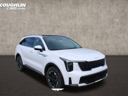 Used 2025 Kia Sorento S w/ Panoramic Sunroof Package FWD image 1
