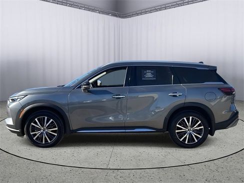 Certified 2023 INFINITI QX60 Sensory w/ Vision Package image 3