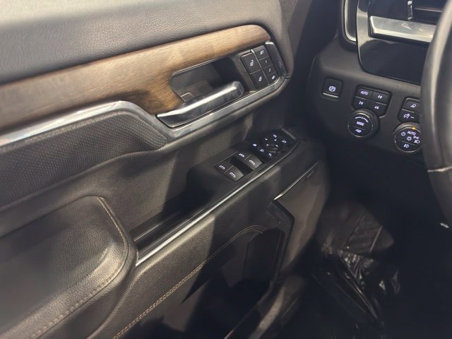 Certified 2024 Chevrolet Silverado 3500 High Country w/ LPO, Dark Essentials Package AWD/4WD image 34