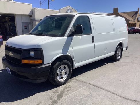 Used 2003 Chevrolet Express 1500 image 23