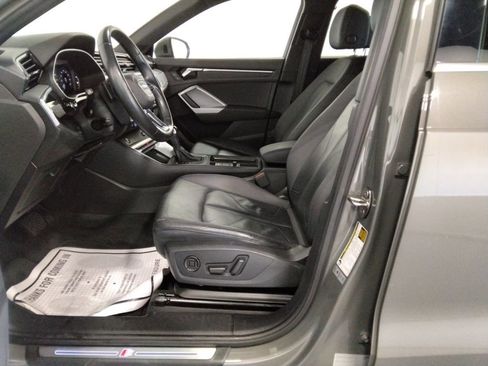 Used 2021 Audi Q3 2.0T Premium w/ Convenience Package image 28