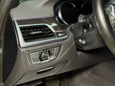 Used 2016 BMW 740i image 33