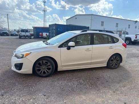 Used 2014 Subaru Impreza 2.0i Sport Limited image 4