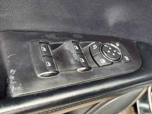 Used 2017 Lincoln MKX Reserve AWD/4WD image 16