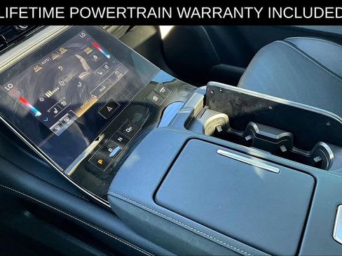 Certified 2025 INFINITI QX80 Luxe image 17