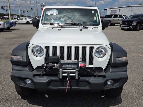 Used 2022 Jeep Wrangler Sport AWD/4WD image 16